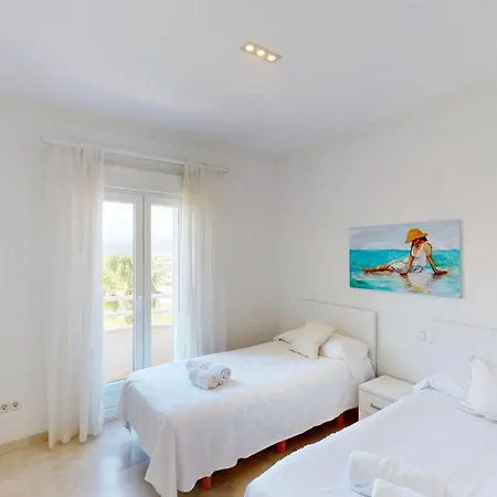 Bougainvillea By On Travel Apartment Oliva